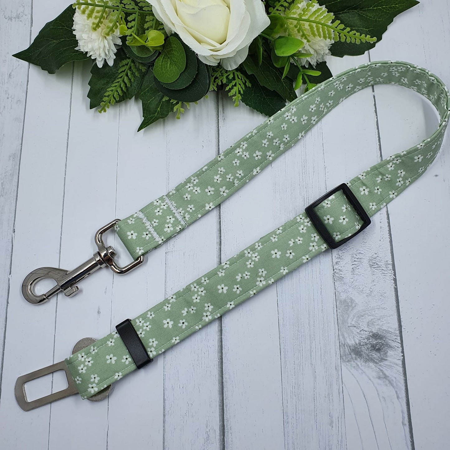 The Stephanot Dog Seat Belt / Restraint - handmade Dog Apparel from Styled Up Pup - Shop now at Styled Up Pup