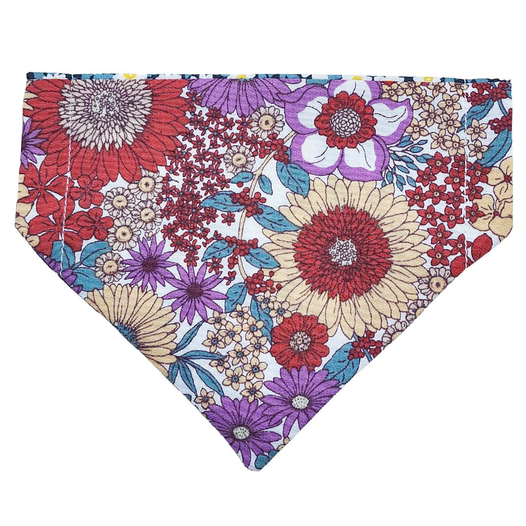 Autumn's Cottage / The Gordonia Over-the-collar Cat Bandana - handmade Cat Bandana from Styled Up Pup - Shop now at Styled Up Pup 
